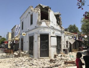Terremoto Kos, 160 scosse di assestamento. Andranno avanti per una settimana