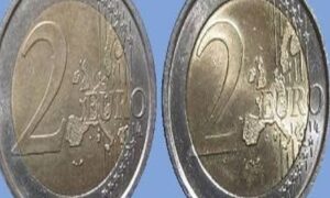 Napoli, sequestrate 900 monete false da 2 euro