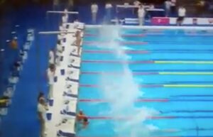 YOUTUBE Barcellona, ai Mondiali di Nuoto negano minuto di silenzio. Fernando Alvarez resta fermo ai blocchi 60''