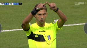 Inter-Fiorentina, contatto Astori-Icardi: Tagliavento dà rigore dopo il Var