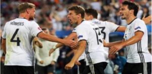 Juventus, Benedikt Höwedes: riscatto obbligatorio dopo 25 presenze