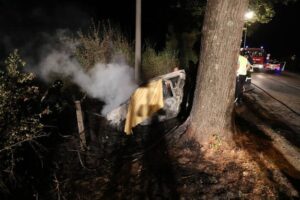 Imola, esce di strada con l'auto: 44enne muore intrappolata tra le fiamme