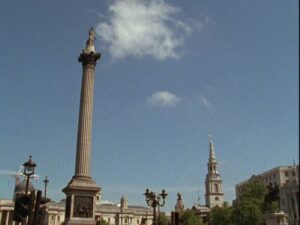 Londra, "la colonna di Nelson a Trafalgar Square va abbattuta. Lui era un suprematista bianco"