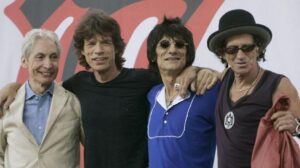 Rolling Stones, Ronnie Wood rivela: "Ho avuto il cancro ai polmoni"
