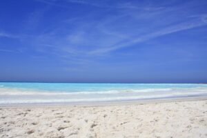 Rosignano Solvay: spiaggia e mare da sogno. Ma l'effetto Caraibi è un pacco...inquinato