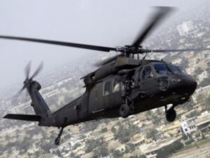 Yemen, elicottero Black Hawk precipita: un militare disperso