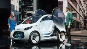 Smart, svolta green: dal 2022 solo auto elettriche
