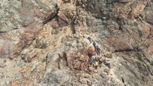 Monviso, morto un alpinista: era in cordata con il figlio di otto anni