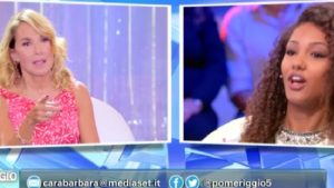 Barbara D'Urso e la gaffe con Samira Lui, terza a Miss Italia: "Che lingua parli?"