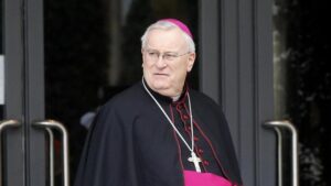Ius soli e tasse, appello del cardinal Bassetti (Cei): "Più integrazione. Fisco aiuti le famiglie"