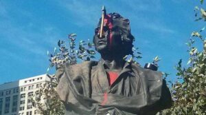 Columbus Day, follia Usa contro l'esploratore. Perché gli americani decapitano sue statue?