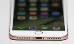 La Apple sta ridimensionando la produzione dell'iPhone X