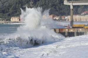 Tsunami, ondazioni eccezionali e mareggiate sulle coste italiane: arriva il sistema Start
