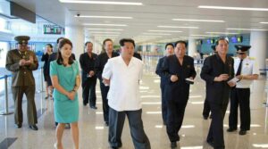 Corea del Nord, ecco come si vive a Pyonyang: un giorno nel regno di Kim Jong-un