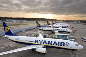 Ryanair si scusa e si impegna a facilitare rimborsi. Procura Bergamo apre inchiesta 