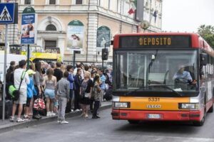 Sciopero Atac Roma 12 settembre di 4 ore: dopo la pioggia, stop a bus e metro
