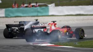 F1, Gp Malesia: Vettel rimonta, è quarto. Hamilton solo secondo. Vince Verstappen