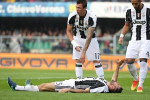 Andrea Barzagli infortunato, rischia di saltare Juventus-Tottenham