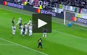 Christian Eriksen video gol Juventus-Tottenham: Buffon papera, barriera disastrosa