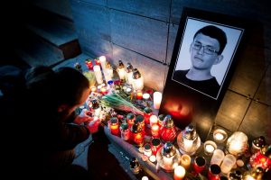 Jan Kuciak, il giornalista slovacco ucciso con la moglie, indagava su mafia italiana e affari