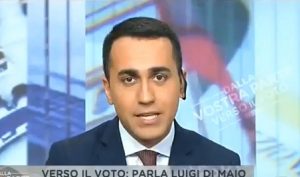 Luigi Di Maio, gaffe su Virginia Raggi: "Il sindaco di Roma è in Brasile" VIDEO