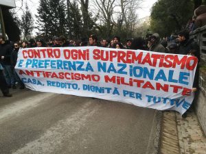 Il corteo a Macerata contro fascismo e razzismo 04