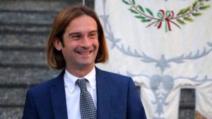 Il sindaco di Turbigo, Christian Garavaglia, aumenta le tasse a chi ospita migranti