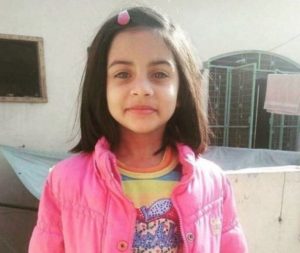 I genitori della piccola Zainab Amin chiedono una esecuzione pubblica per il killer e stupratore della loro bimba