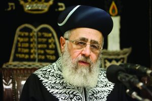 Yitzhak Yosef, rabbino capo di Israele, chiama "scimmie" i neri