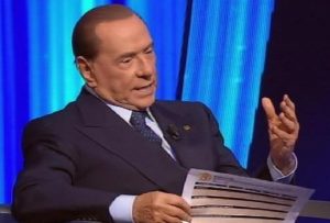 Berlusconi in tribunale dice di essersi redento