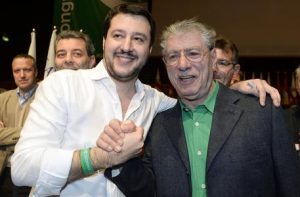 Umberto Bossi: "Con l'appoggio di Berlusconi, Salvini può fare premier"