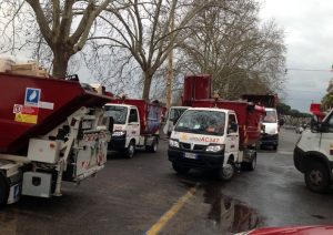 Roma: camion Ama 2 km al litro. Carburante sparito o rubato, sindacati si oppongono a telecamere