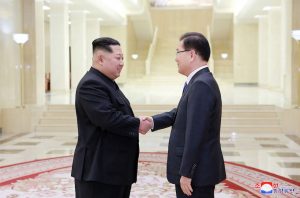 Corea del Nord, Kim Jong-un ferma i missili nucleari e chiede dialogo con gli Usa