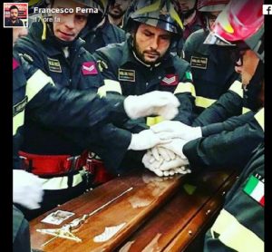 Dario Ambiamonte e Giorgio Grammatico: funerali dei pompieri di Catania dimenticati da tg e giornali