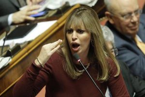 Alessandra Mussolini attacca M5s e difende Berlusconi