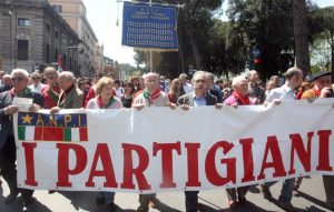 Anpi, 25 aprile amaro: a Todi il Comune nega il patrocinio, a Mariano Comense vietato l'omaggioai caduti