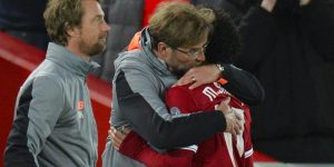Champions League, Liverpool-Roma 5-2: show di Salah, ora serve un'altra impresa