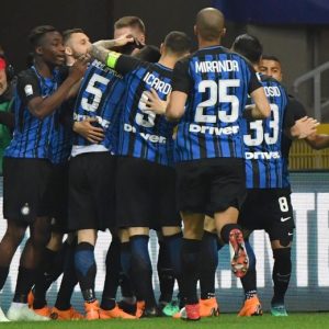 Serie A, Inter show: 4-0 al Cagliari e sorpasso a Roma e Lazio