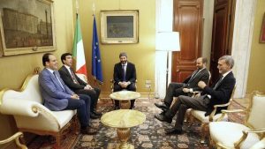Governo, Fico incontra il Pd. Martina apre al dialogo con M5s