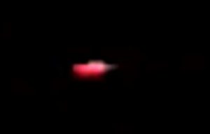 Ufo ci spiano? Misteriosi oggetti volanti vicino la ISS VIDEO