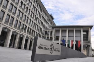 Elezioni in Valle d'Aosta, Lega al 17%, Pd e Forza Italia fuori dal Consiglio
