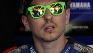 MotoGp, Jarvis: "Lorenzo torna in Yamaha? Potrebbe anche smettere" (foto Ansa)