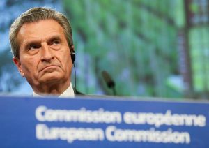 Macerata, il bar risponde a Oettinger: "I tedeschi pagano il caffè in base allo spread"