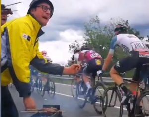 Giro d'Italia teramo offre arrosticini
