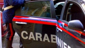 Giugliano, 3 carabinieri arrestati: "Falsa indagine contro immigrato per avere encomio"