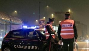 Polla (Salerno): non si ferma all'alt e investe carabiniere
