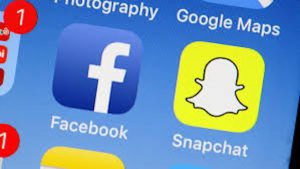 Snapchat, guerra a Facebook con Snap Kit. Il login sulle altre app rispetta la privacy