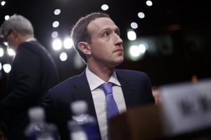 Facebook zuckerberg olocausto