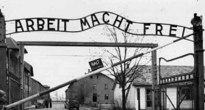 Wannsee, la conferenza che decise lo sterminio degli ebrei. Il libro dello storico Peter Longerich