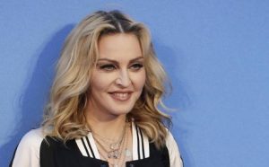 Madonna nello scandalo #metoo. Ex modella: "Mi ha molestato"